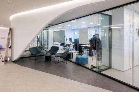 Athens offices 2,945 sq.m for rent