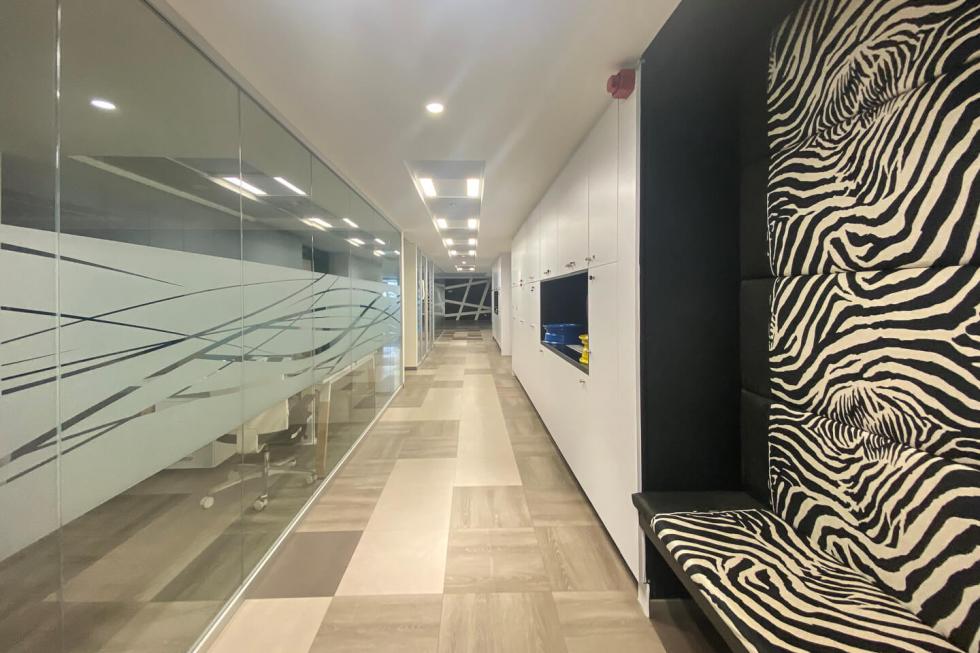 Athens, offices of 2.643 sq.m for rent