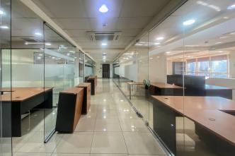 Piraeus, offices 1,050 sq.m for rent