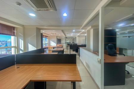Piraeus, offices 1,400 sq.m for rent