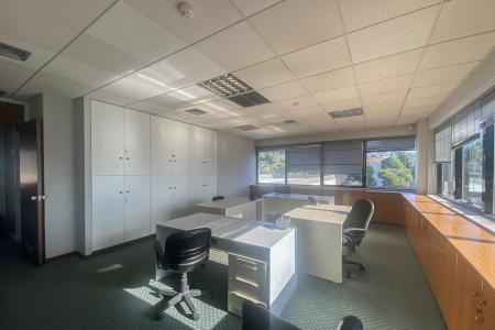 Kifissia, office building 1,928 sq.m for sale