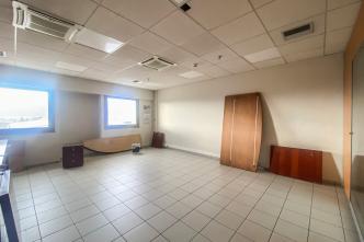 West Athens, Metamorfosis offices 1,084 sq.m for rent