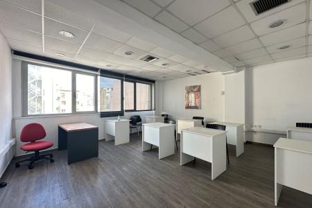 Athens center, building 2,280 sq.m for rent