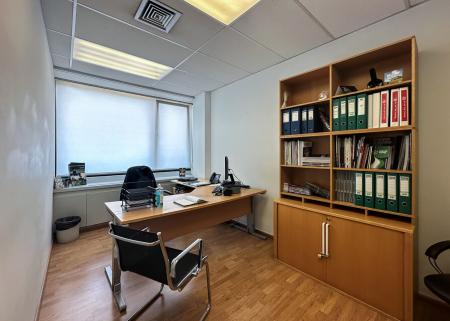Οffice spaces 1,000 sq.m for rent, North Athens