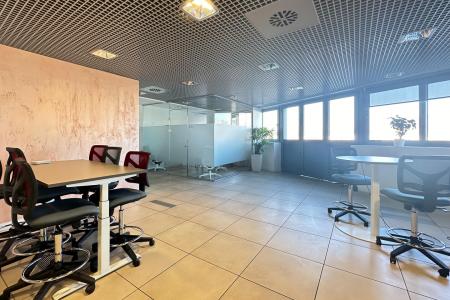 Metamorfosi, offices 862 sq.m for rent