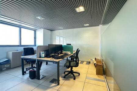 Metamorfosi, offices 862 sq.m for rent