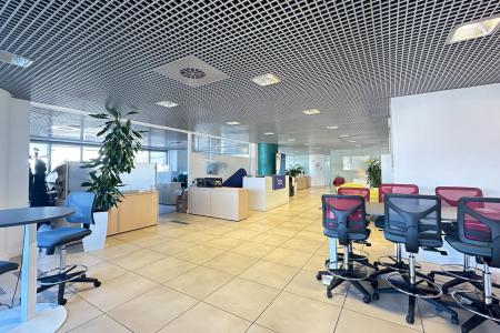 Metamorfosi, offices 1,725 sq.m for rent