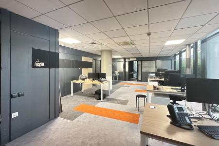 Marousi, offices 356  sq.m for rent