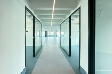 Offices 1.845 sq.m for rent, Palaio Faliro
