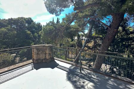 Kifissia stand alone building 793 sq.m for sale