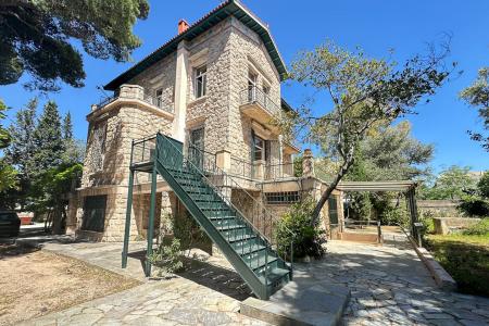 Kifissia stand alone building 793 sq.m for sale