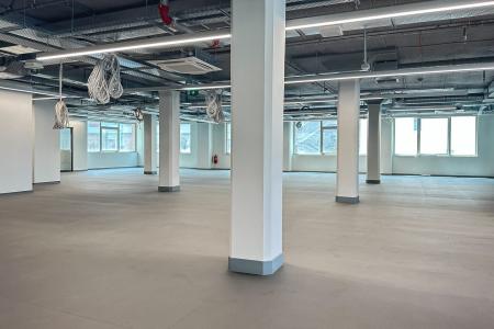 Piraeus stand alone building 6,873 sq.m for rent
