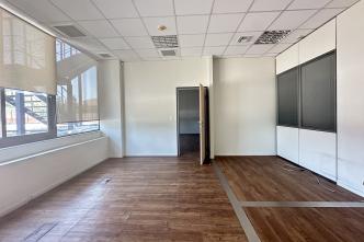 Marousi  office space 1,000 sq.m. for lease