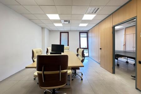 South Athens Alimos, offices 1,050 sq.m for rent