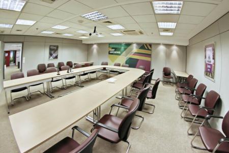 North Athens office space 889 sq.m for rent