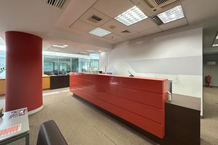 North Athens office space 889 sq.m for rent