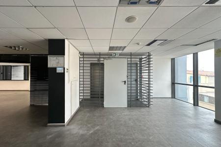 Athens center 1.183 sq.m offices for rent