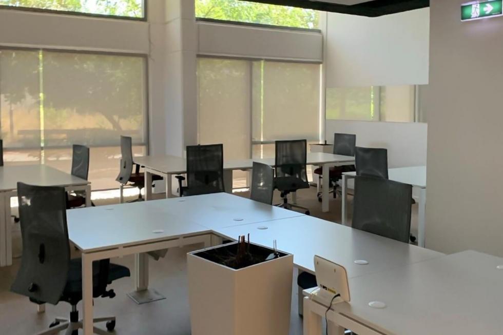 Marousi ground floor office space of 762 sq.m.  for rent