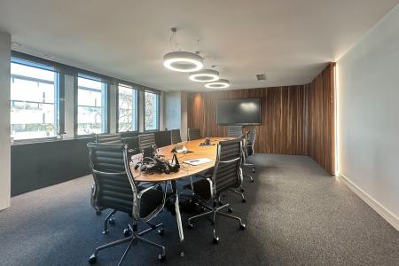 Marousi, 500 sq.m.  office on the 2nd floor available for rent