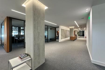 Marousi, 500 sq.m.  office on the 2nd floor available for rent