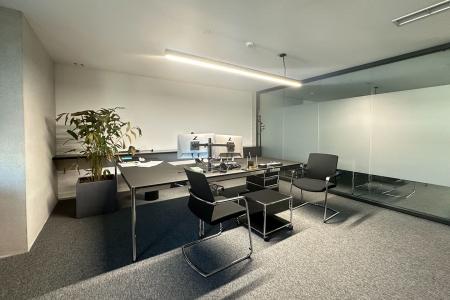 Marousi, 500 sq.m.  office on the 2nd floor available for rent