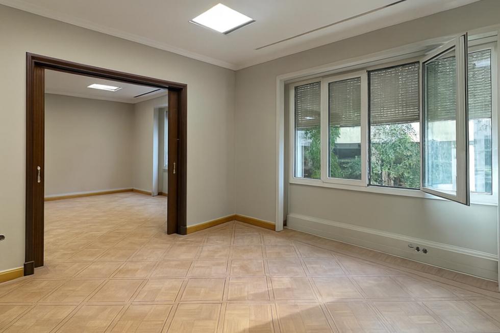 Athens center, offices 656 sq.m for rent