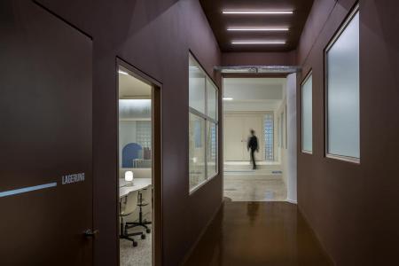 Moschato  office 840 sq.m for rent