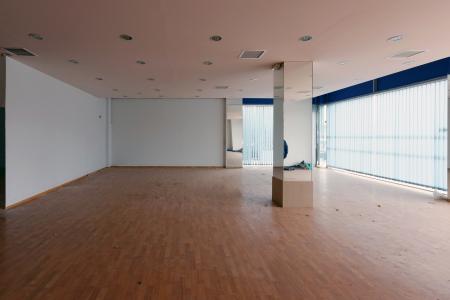 North Athens commercial building 2.300 sqm for rent