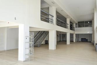South Athens retail store 340 sqm