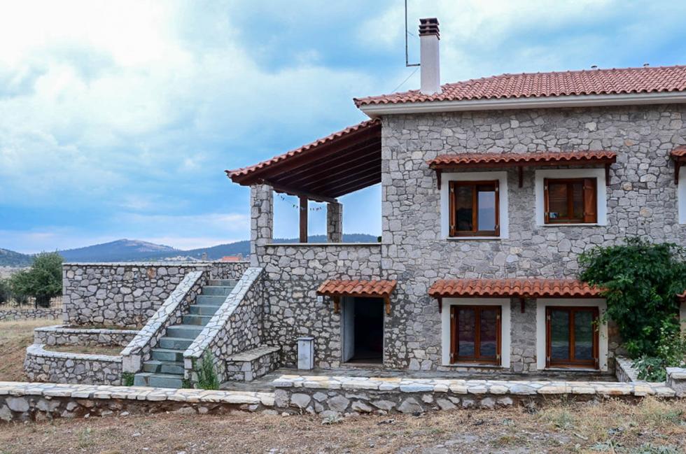 Arahova, detached house of 80 sq.m, for sale