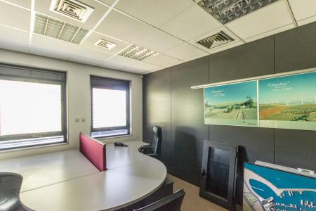 North Athens office property 1.210 sq.m for sale