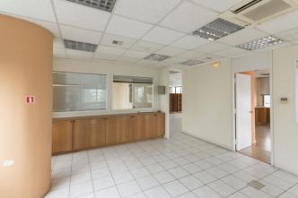 Chalandri office 300 sqm for rent