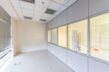 West Athens commercial building 1.800 sq.m for sale