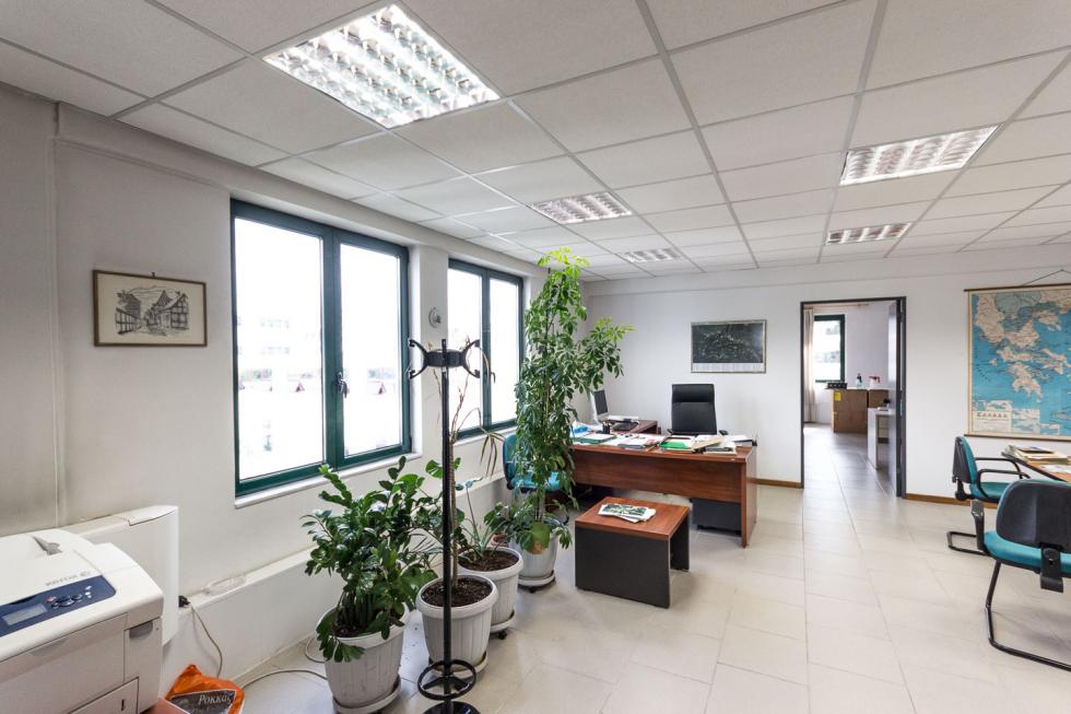 West Athens commercial building 940 sq.m for rent