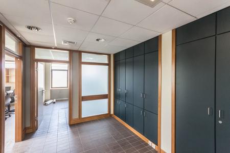 North Athens offices building 2.500 sqm for sale