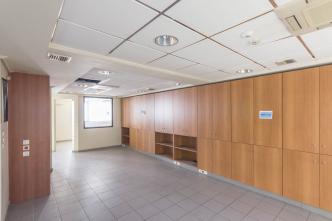 Agia Paraskevi office building 700 sq.m for rent