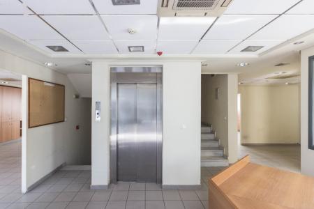 Agia Paraskevi office building 700 sq.m for rent