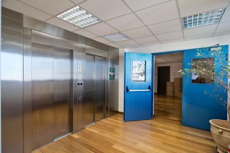 Athens commercial building 5.300 sq.m for rent