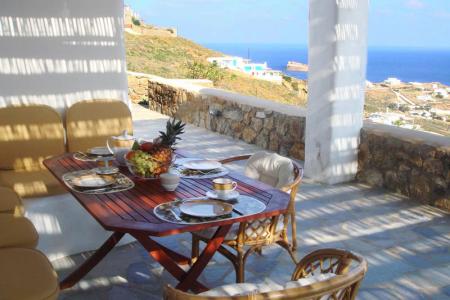 Mykonos glamorous villa 400 sq.m for rent