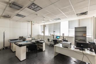 West Athens office building 5.000 sq.m for rent