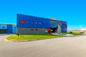 Viotia commercial property 4.060 sq.m for rent