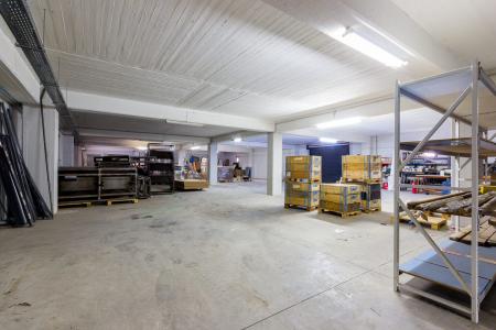 Commercial property 4.060 sq.m for sale, Viotia