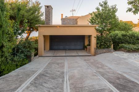 Attica luxury villa 450 sq.m for sale