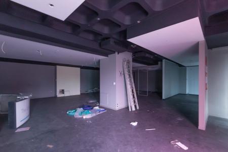 North Athens retail of 950 sq.m for rent