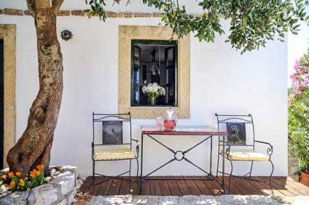 Traditional guesthouse for sale in Kythira