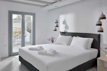 Modern villa of 155 sq.m. for sale in Mykonos