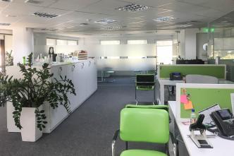 Office floor 280 sqm for rent, north Athens