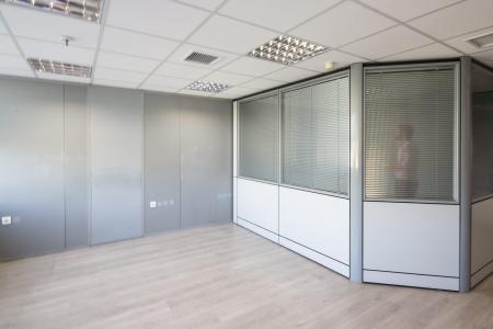 Office 495 sqm for rent, north Athens