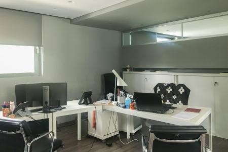 Marousi, building of 1.100 sq.m for rent