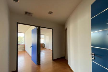 Commercial building 3.605 sq.m for rent, South Athens